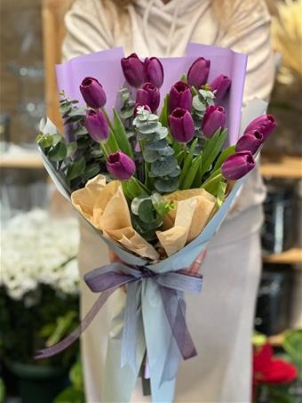 15’li Mor Lale Buketi