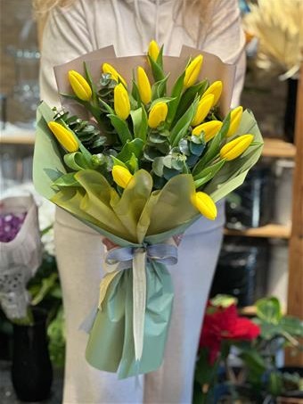15’li Sarı Lale Buketi