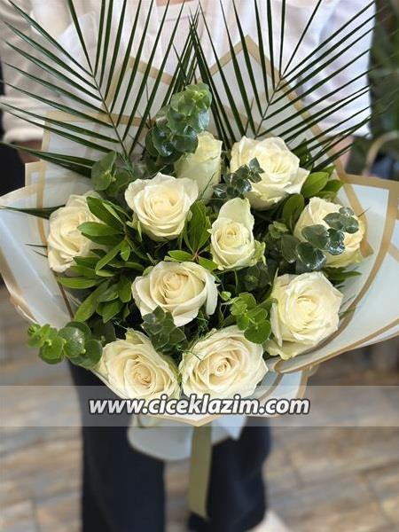 10 Adet İthal Beyaz Gül