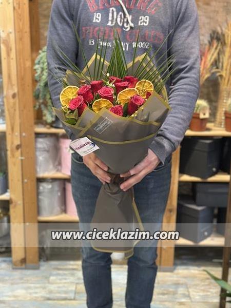 10 Adet İthal Kırmızı Gül