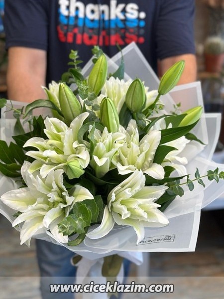 Katmerli Lilyum Buketi